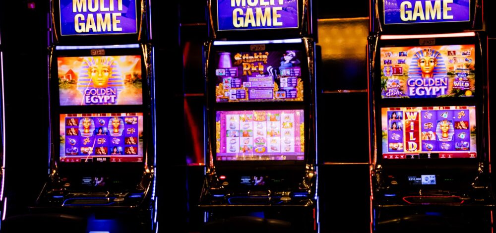 Light & Wonder slot machine interface display