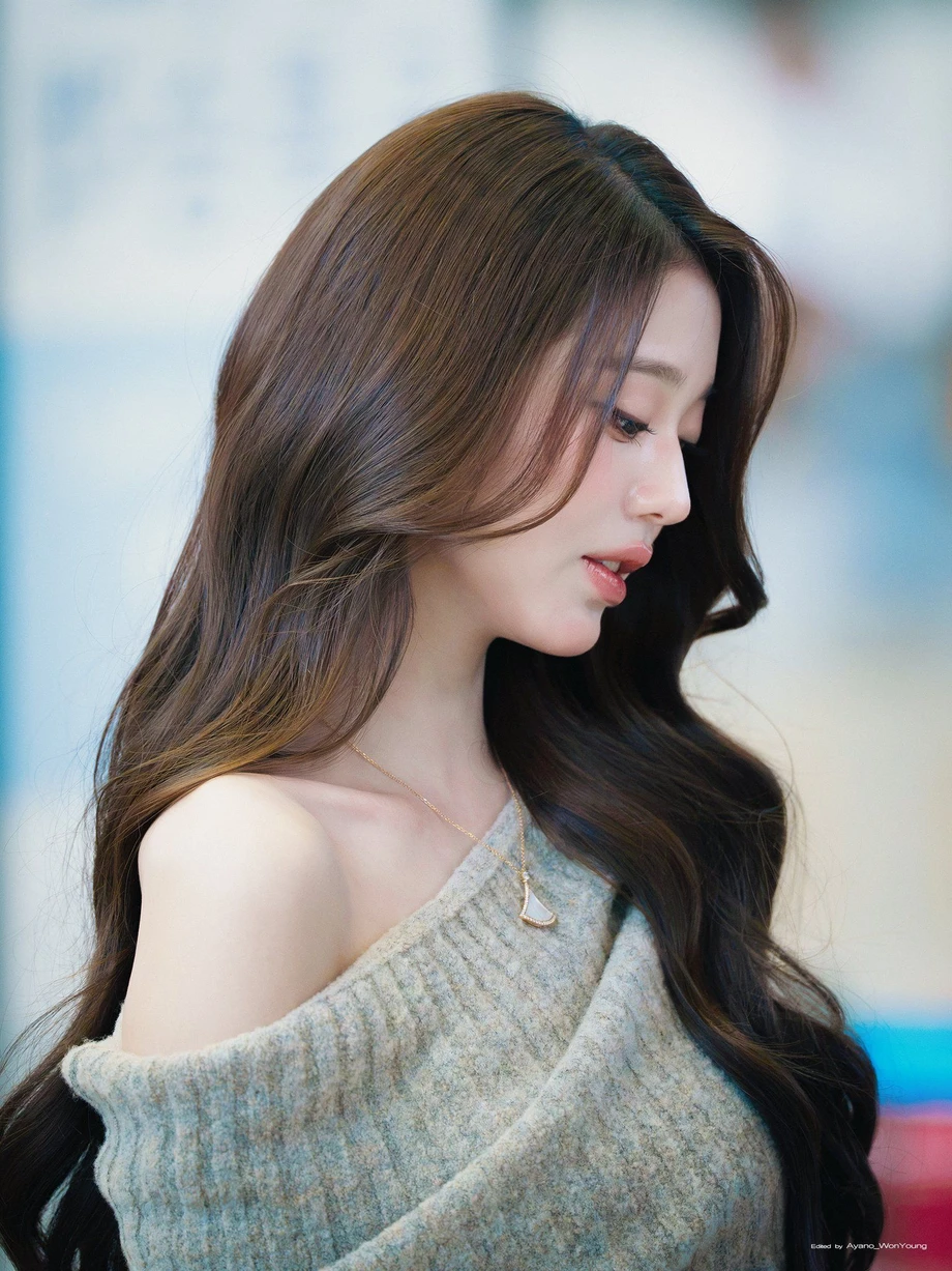 HS03LpabEAAMX6O.jpg