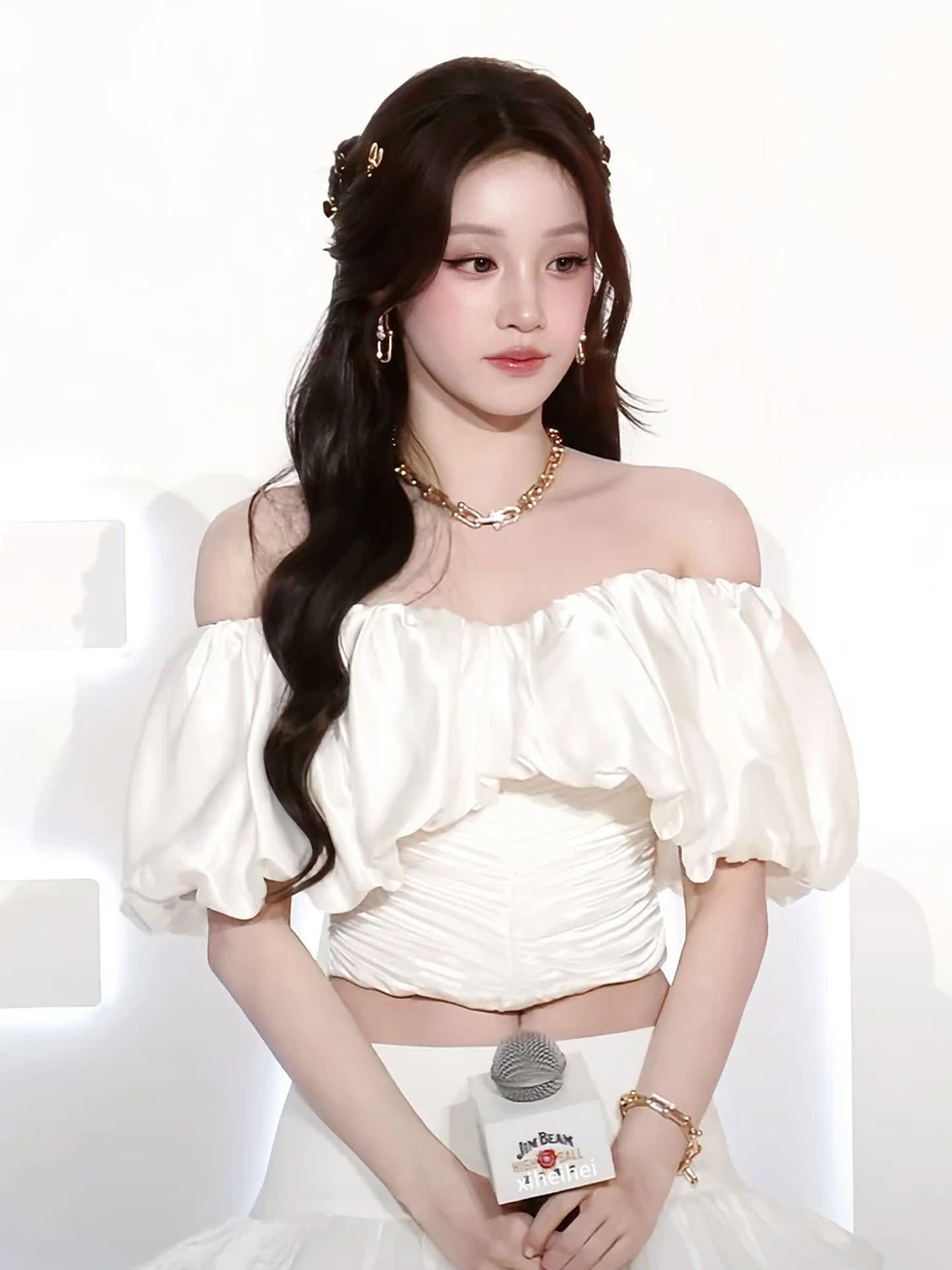 이들 (i-dle) 우기 06.jpeg